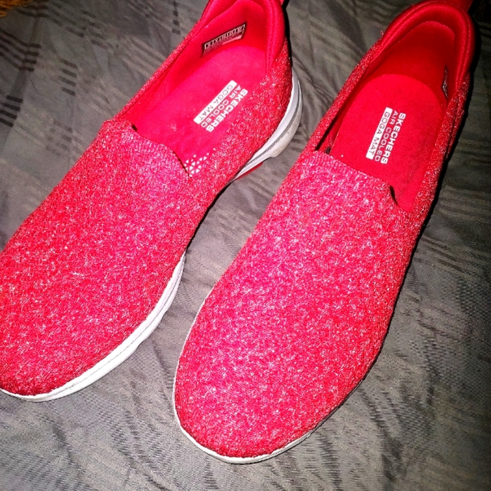 Womens Sketchers Air Go Walk Size 8